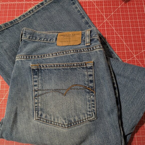 American Eagle Denim - Picture 1 of 7